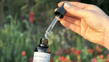 Cómo tomar aceite CBD de Naturecan